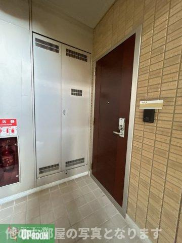 メープルハウスの玄関