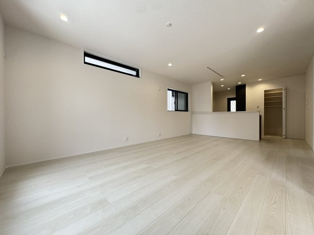 神戸市須磨区緑が丘２丁目新築戸建B号棟