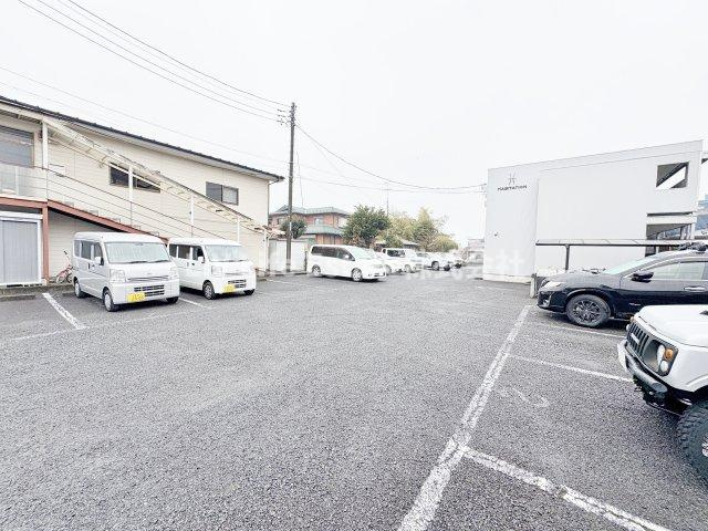 ＨＡＢＩＴＡＴＩＯＮの駐車場