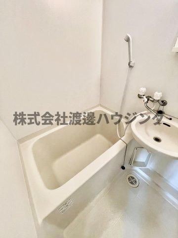 ストリーム江坂の浴室