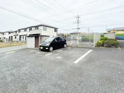 【駐車場】 | グリーンヒル桜ヶ丘　Ａ