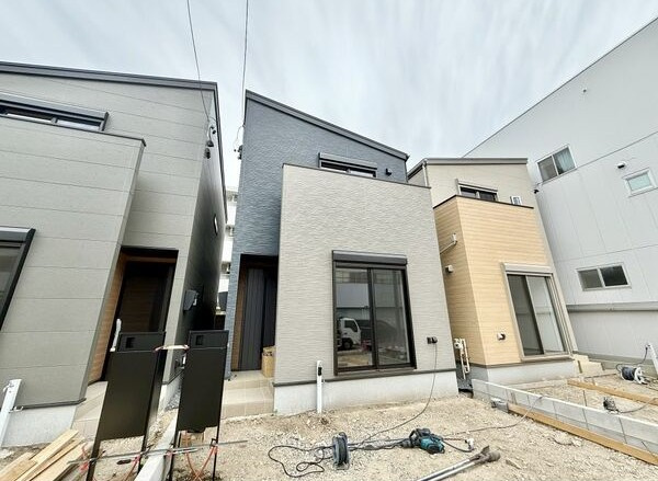 上名古屋三丁目戸建の外観