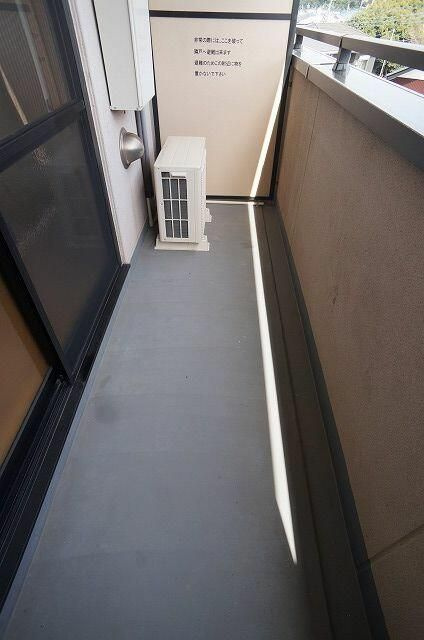 松戸市馬橋の賃貸マンションのバルコニー|別部屋参考写真