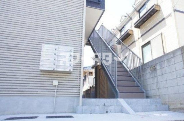 レグジー東船橋のエントランス