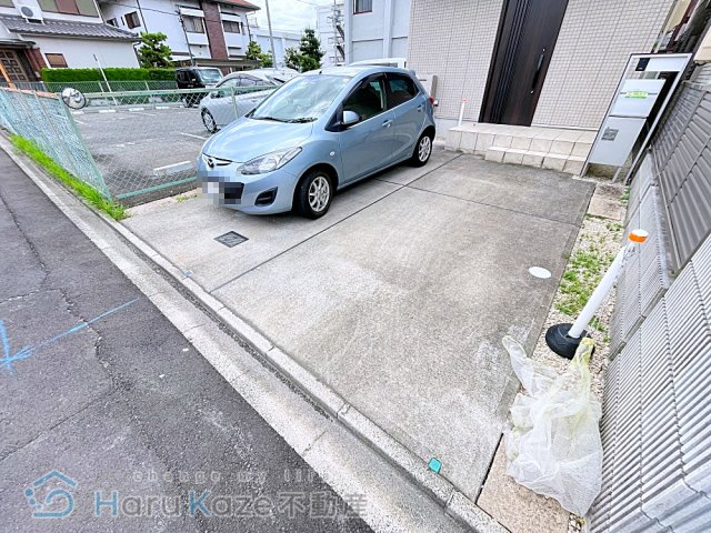 【駐車場】 | 新瑞橋6分貸家【名古屋市賃貸・敷地内駐車場2台付】