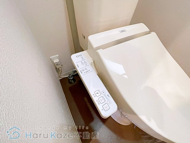 【トイレ】 | 新瑞橋6分貸家【名古屋市賃貸・敷地内駐車場2台付】