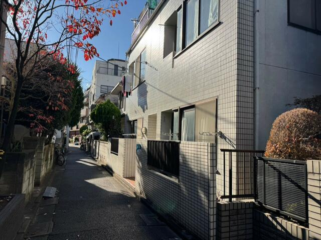 葛飾区新小岩１丁目の賃貸マンションの外観