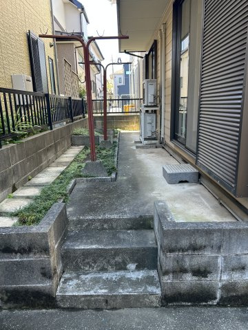 久喜東3丁目貸家の庭|庭