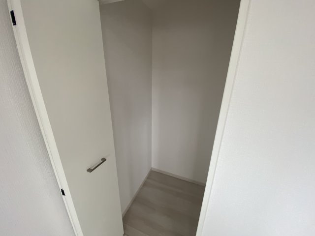 所沢市上安松14期　新築2棟の収納
