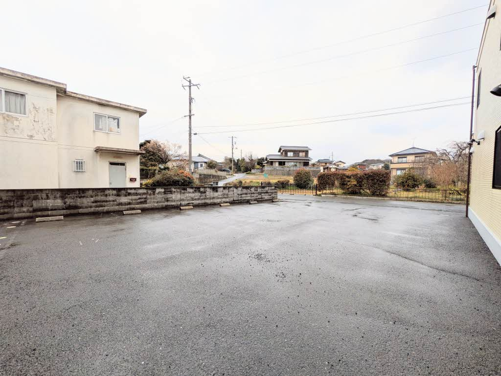 Merry-Y・T A棟の駐車場
