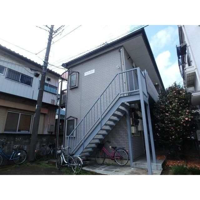 ミレニアム狭山のエントランス