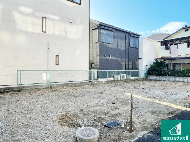高槻市南松原町　新築一戸建ての外観|現在の進捗状況です！順調に作業進行中、完成が待ち遠しいです！詳細の間取り等、お気軽にお問い合わせください！