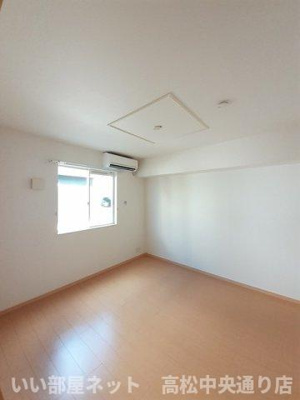 【内装】 | エレガンシア・ブローテⅠ