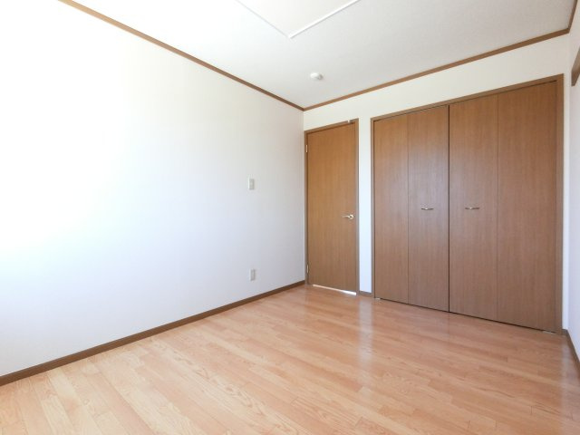 【寝室】
