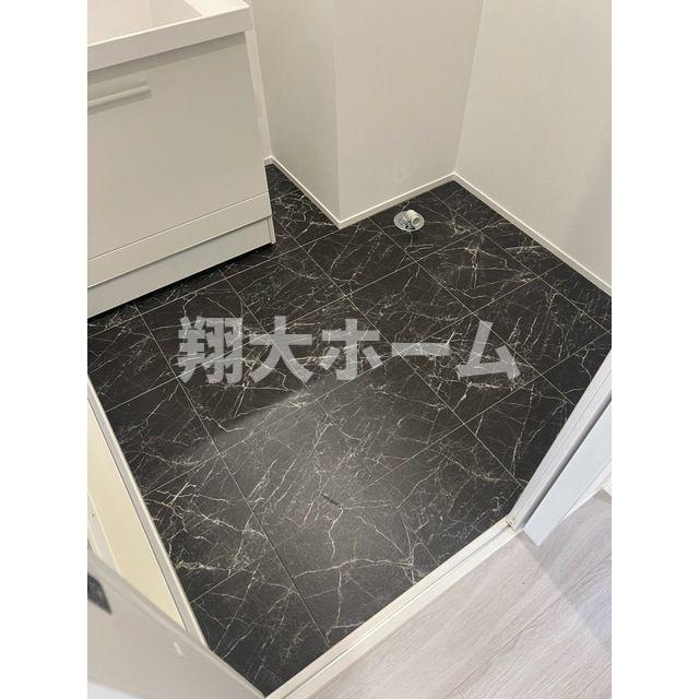 インペリアル西新宿の玄関
