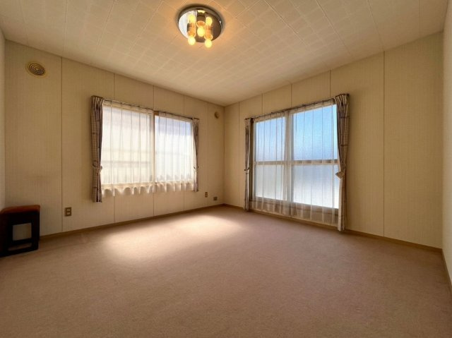 花川南4条2丁目 戸建の洋室|２階 ８帖洋室