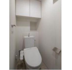 門前仲町レジデンス九番館のトイレ|コンパクトで使いやすいトイレです