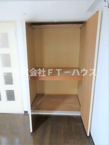 クレストガーデニア(E-117)の収納