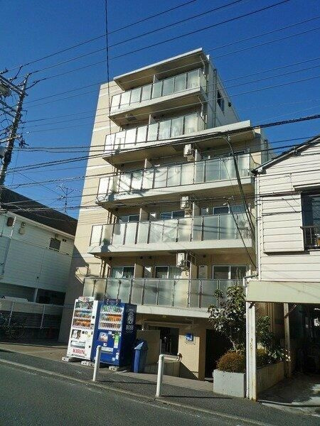 横浜市神奈川区松見町４丁目の賃貸マンションの外観
