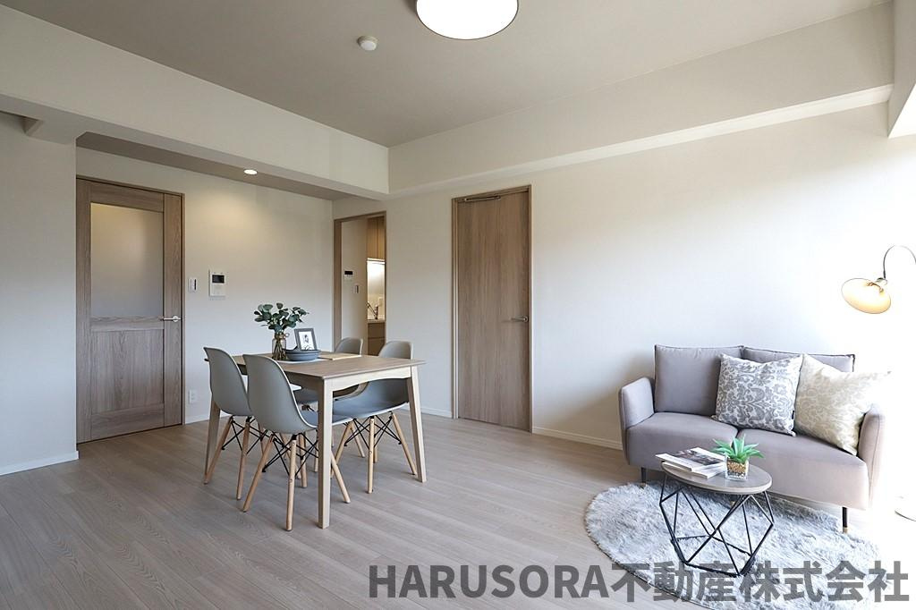 ライオンズマンション東花園の居間・リビング