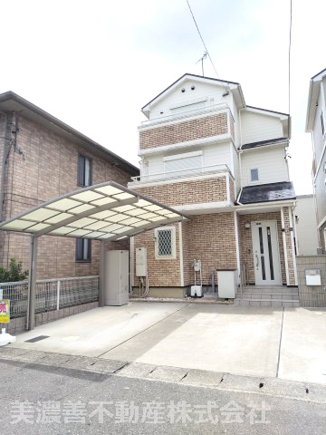 ６７３２２　岐阜市北島中古戸建て