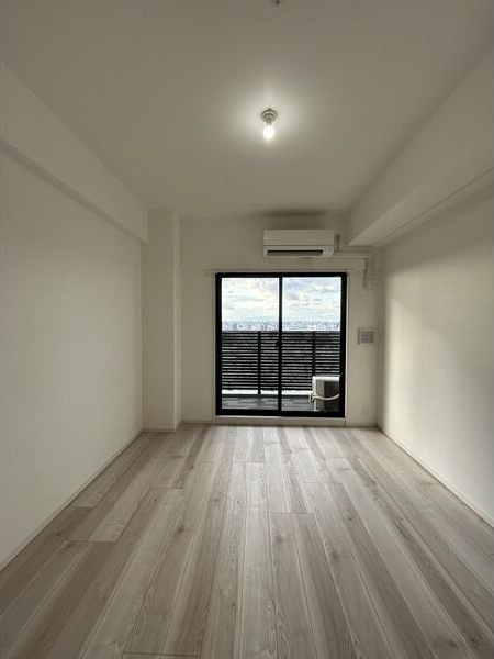 S-RESIDENCE桜本町awesomeの洋室