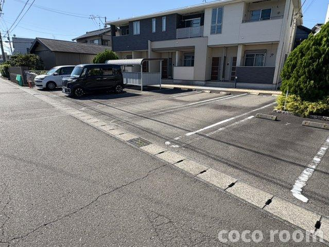 エアリエルＫの駐車場