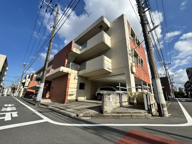 世田谷区経堂４丁目の賃貸マンション