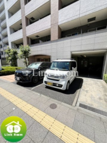 アルテシモ フォンテの駐車場