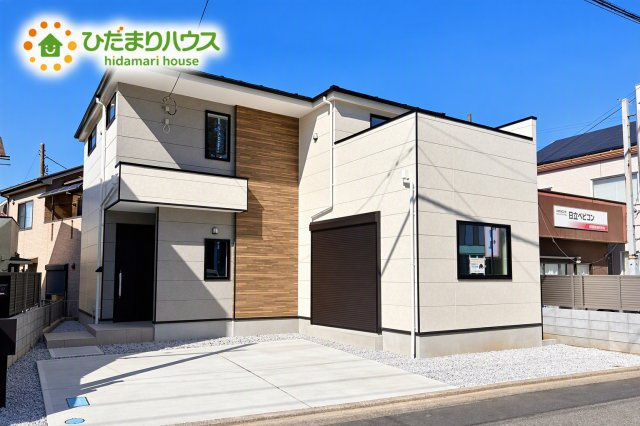 上尾市西宮下9期　新築戸建　01の外観|9/12撮影
※空は加工しています
