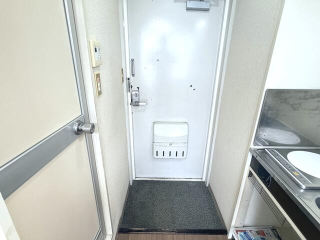 【玄関】