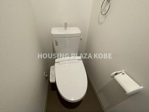 ジーメゾン垂水のトイレ|トイレイメージ（同施工会社別物件）