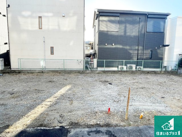 高槻市南松原町　新築一戸建ての外観|現在建築中！落ち着いた街並みで新生活を始めることが出来そう！周辺の物件も併せてご紹介させて頂きます！