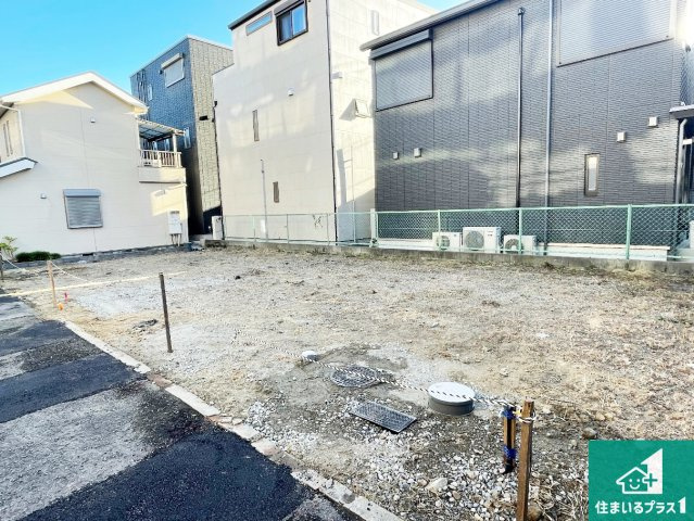 高槻市南松原町　新築一戸建ての外観|現在の進捗状況です！順調に作業進行中、完成が待ち遠しいです！詳細の間取り等、お気軽にお問い合わせください！