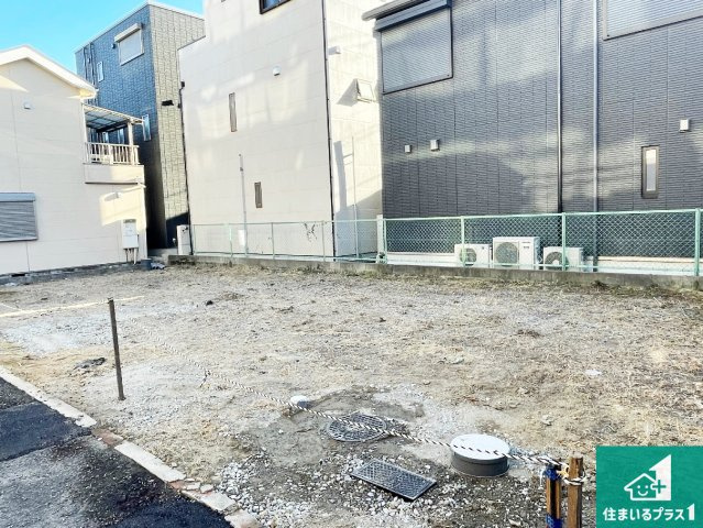 高槻市南松原町　新築一戸建ての外観|現在建築中！落ち着いた街並みで新生活を始めることが出来そう！周辺の物件も併せてご紹介させて頂きます！
