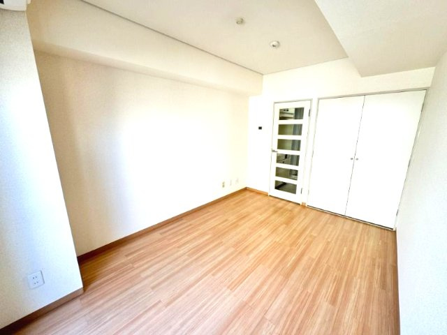市川市新浜１丁目の賃貸マンションの居間・リビング