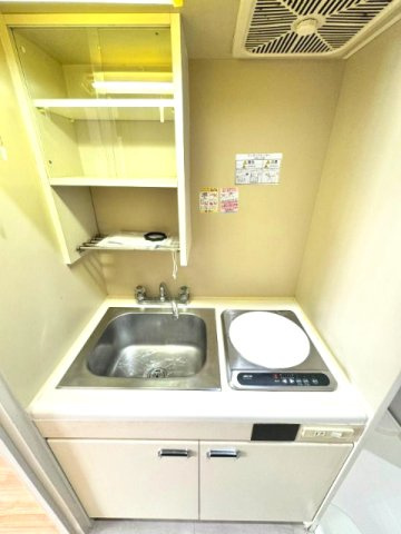 市川市新浜１丁目の賃貸マンションのキッチン
