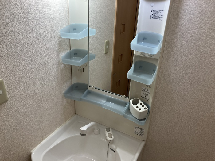 パストラル A棟の独立洗面台|洗髪洗面化粧台