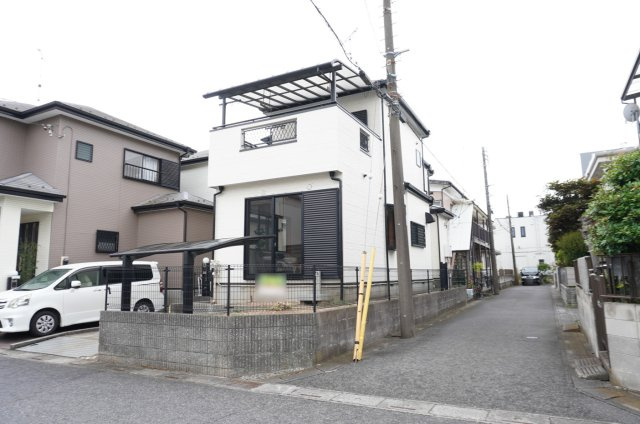 越谷市七左町1丁目 中古戸建の外観