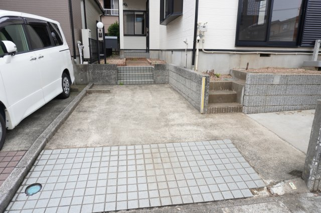 越谷市七左町1丁目 中古戸建の浴室