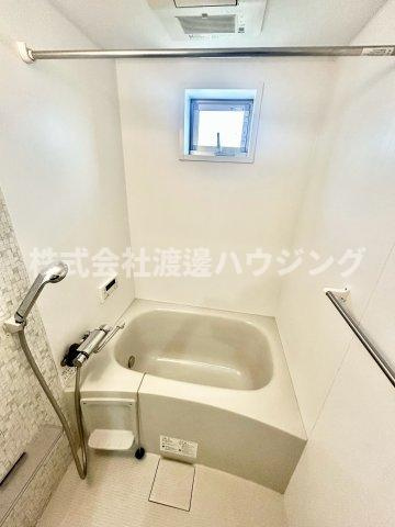 クリエオーレ豊南町南の浴室