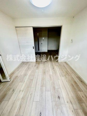 クリエオーレ豊南町南の寝室