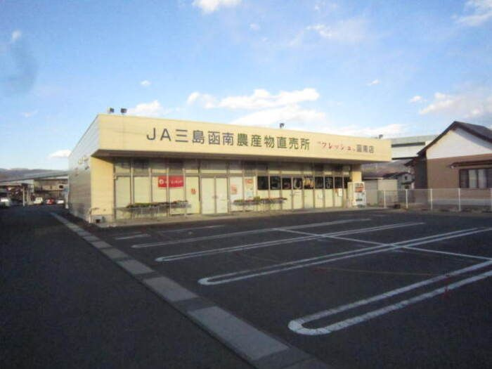 ヴィル・スクエアの周辺