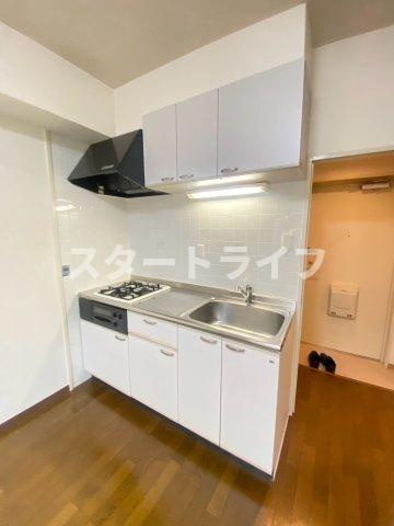 大阪市淀川区西三国４丁目の賃貸マンションのキッチン