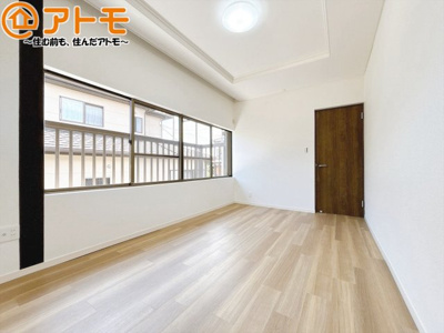 【寝室】 | 清水区草薙杉道3丁目　中古戸建 | 毎日すごす部屋の広さや陽当りも気になるポイントですね！現地で体感してみてください♪