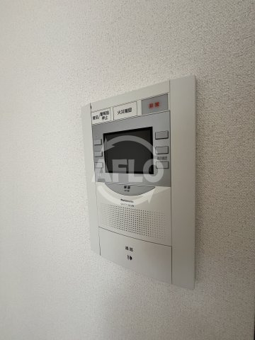 ディームス江坂のセキュリティ|ディームス江坂　モニター付きインターホン
