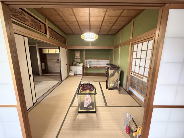 丹波市市島町上牧の中古一戸建の和室|6帖