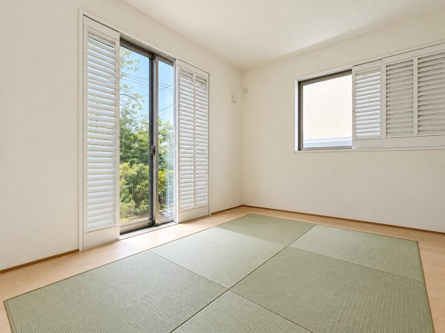 【和室】 | ◆都筑区茅ヶ崎東１丁目　中古戸建◆ | ◆二面採光で、陽差しを長時間受ける事が出来る暖かい室内です。