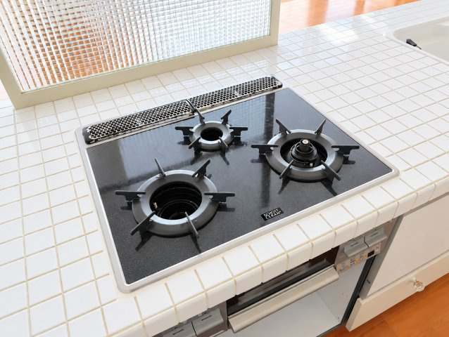 【キッチン】 | ◆都筑区茅ヶ崎東１丁目　中古戸建◆ | ◆毎日使うものだからこそ、料理をする人にとって何口あるのかは重要なポイントですね！