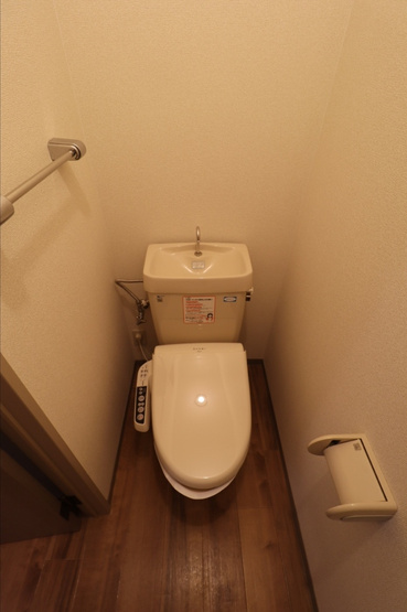 【トイレ】 | シャンテＫＵＲＯＺＵＭＩ　